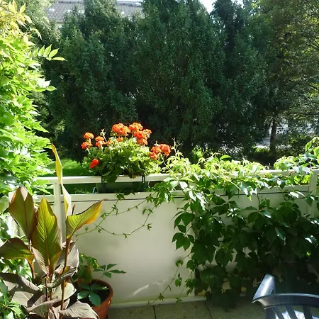 Ferienwohnung Stadtmitte, Kostenfreier Parkplatz, Ruhige Und Gruene Lage *